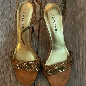 Classified Women's Tan Sequin Heels